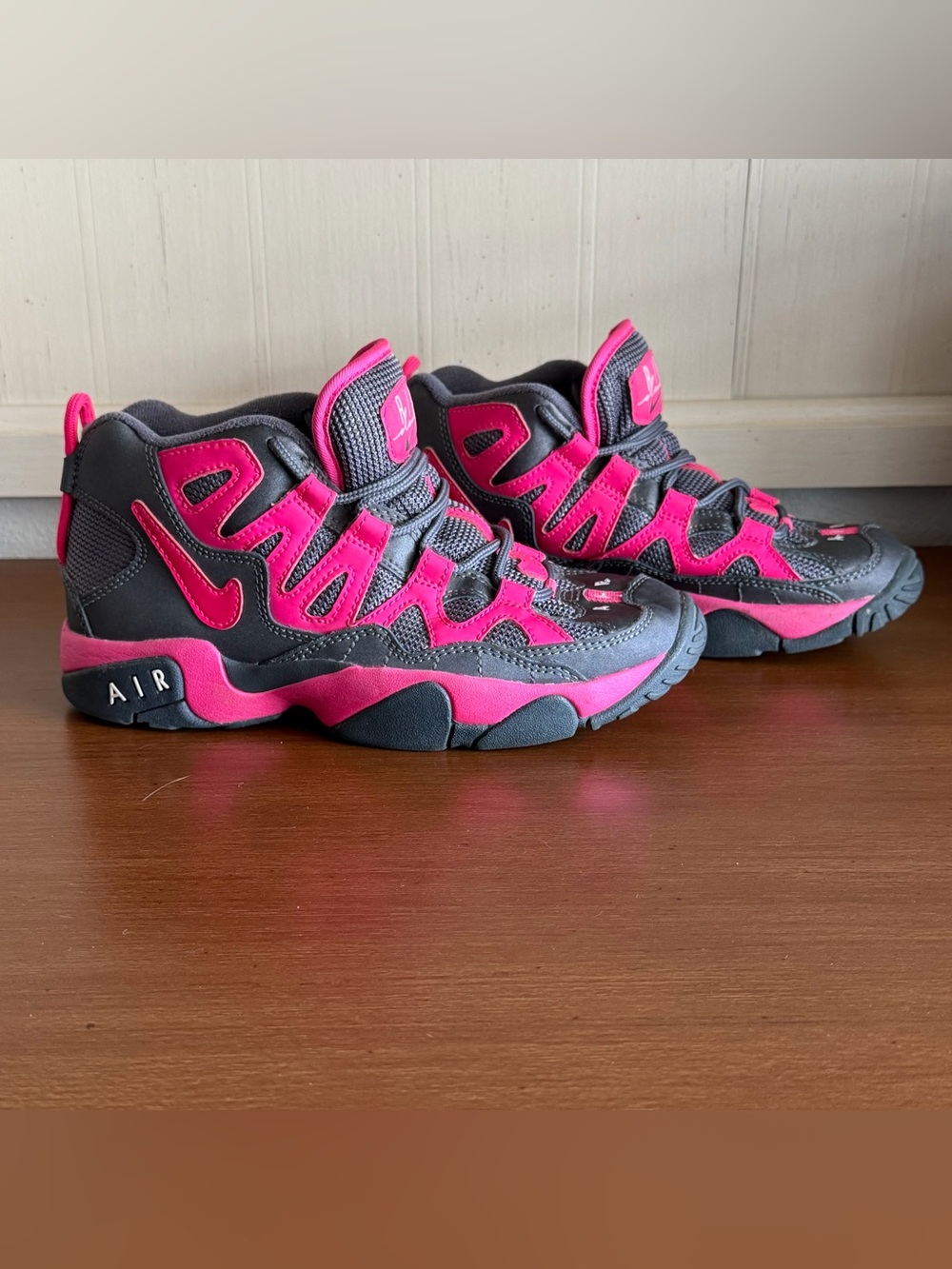 Big Kids Nike Air Slant Mid Vivid Pink Gray Unisex 4Y Lace Up Basketball Active